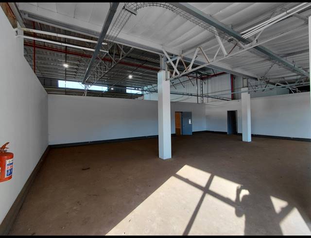 1,773M² WAREHOUSE TO LET IN WITFONTEIN
